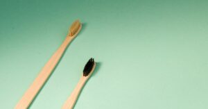 Bamboo toothbrushes: are they as effective as "traditional" ones?