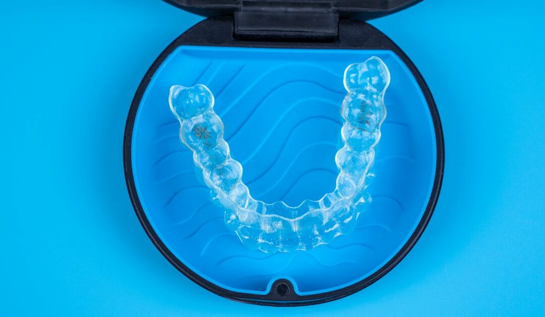 Come pulire le mascherine Invisalign®?