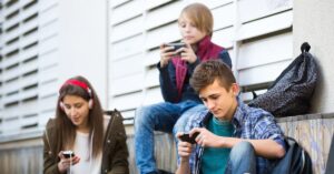 Может ли пародонтит возникнуть и в подростковом возрасте?