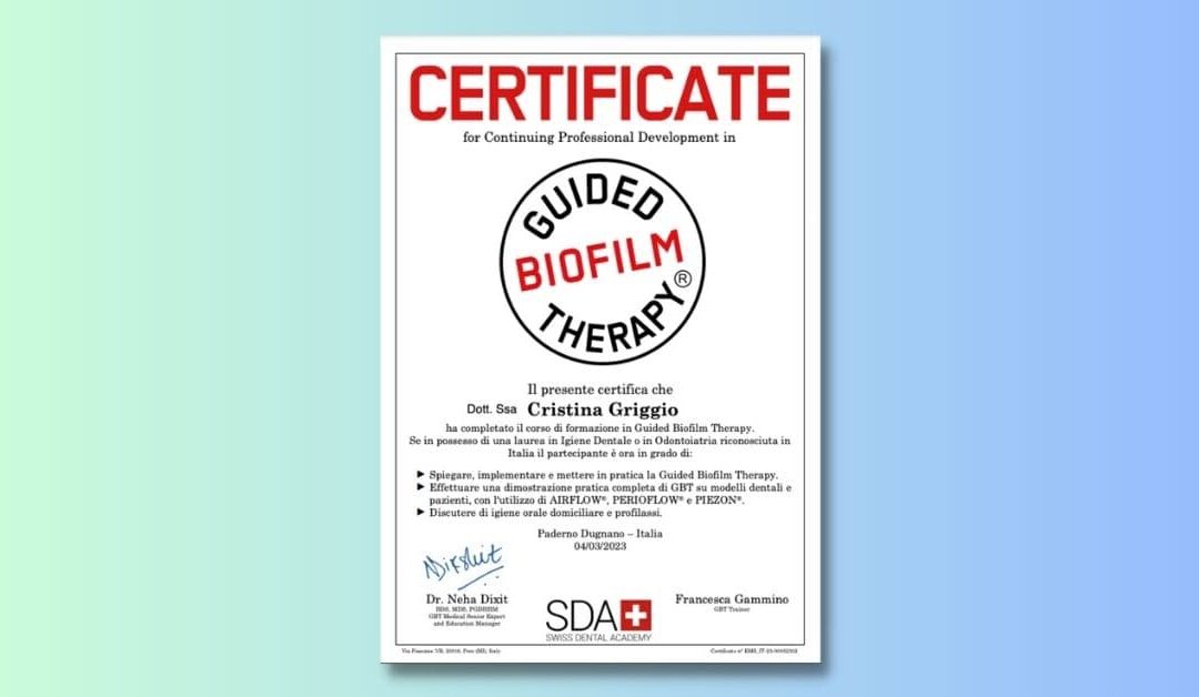 Igiene dentale con protocollo GBT®️: la certificazione della nostra igienista!